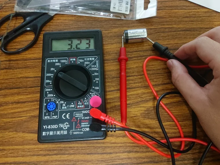 multimeter voltage test