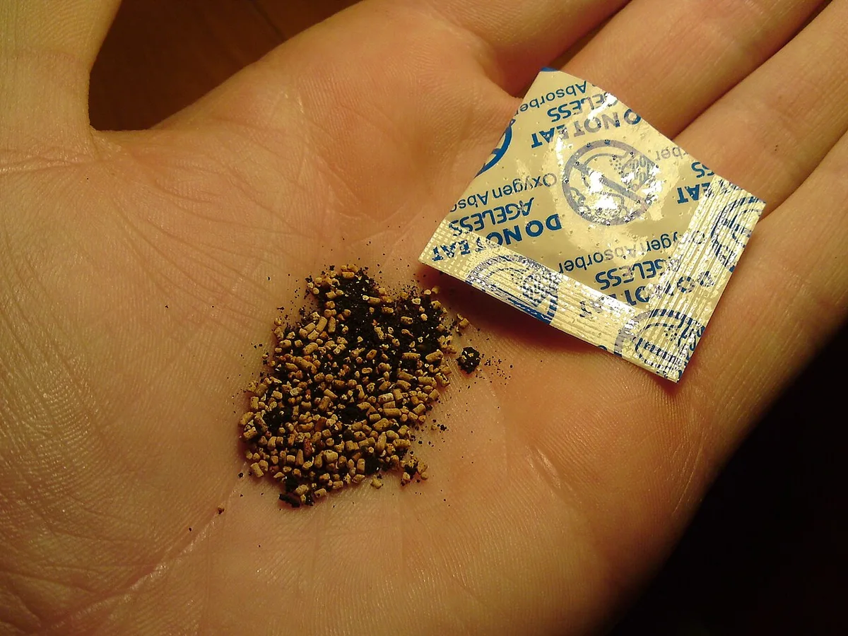 oxygen absorbers